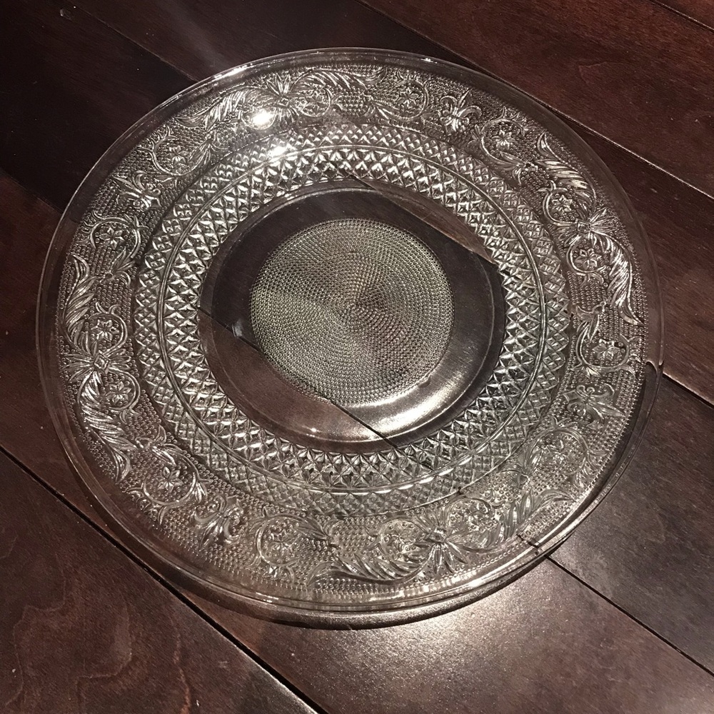 Vintage Pressed Glass Etched Plate 10”Diamond Dot Fleur-de-Lis KIG Malaysia